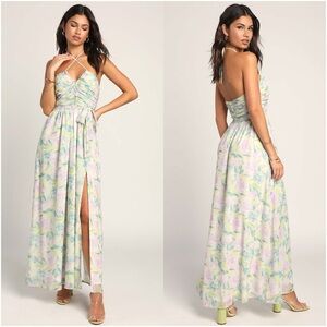 LULU'S Effortlessly Abloom Green Multi Floral Ruched Halter Maxi
Dress